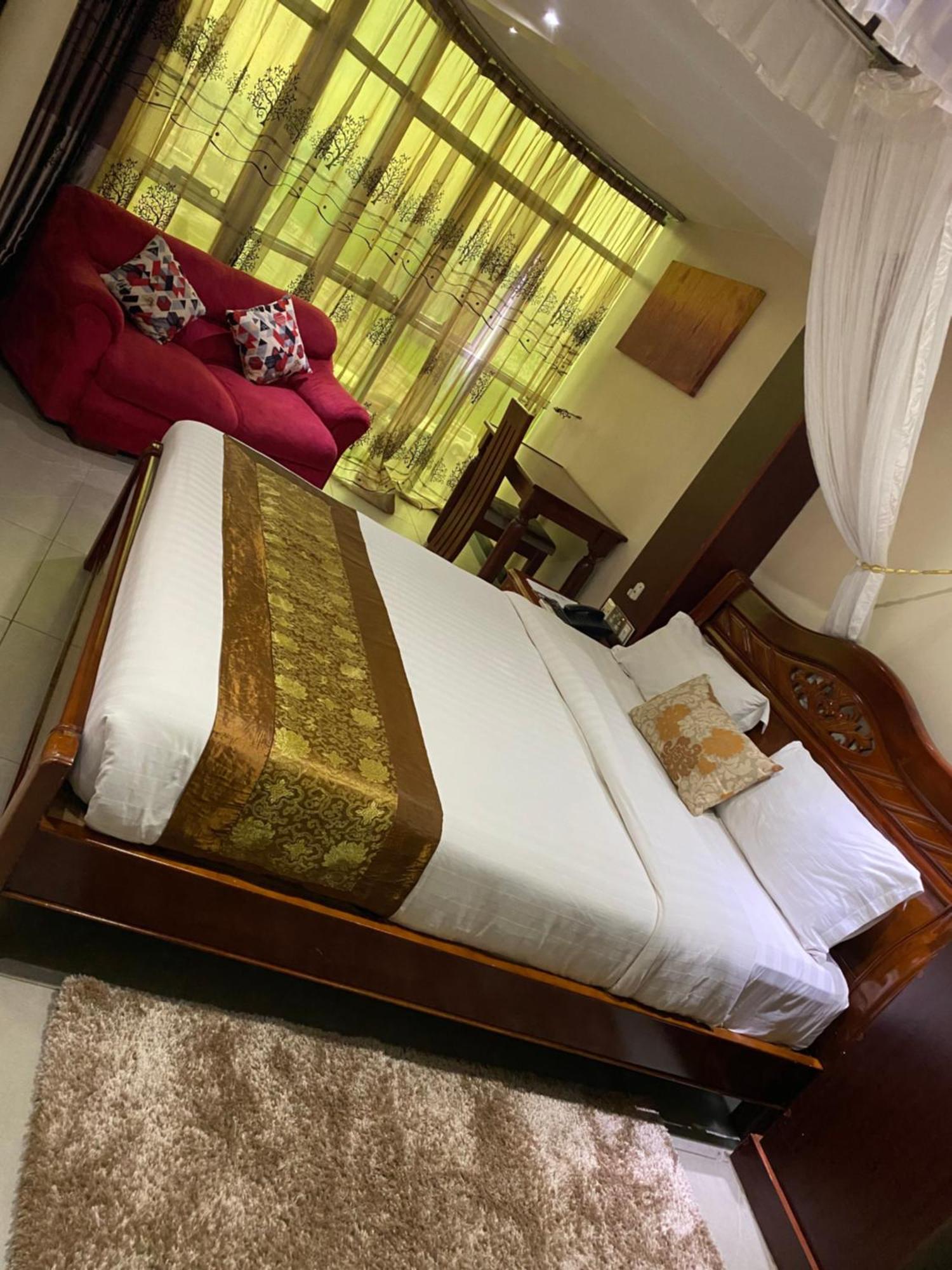 La Grande Hotel كامبالا المظهر الخارجي الصورة